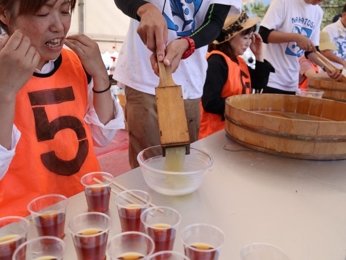 中土佐町　かつお祭　イベント　ところてん早食い競争