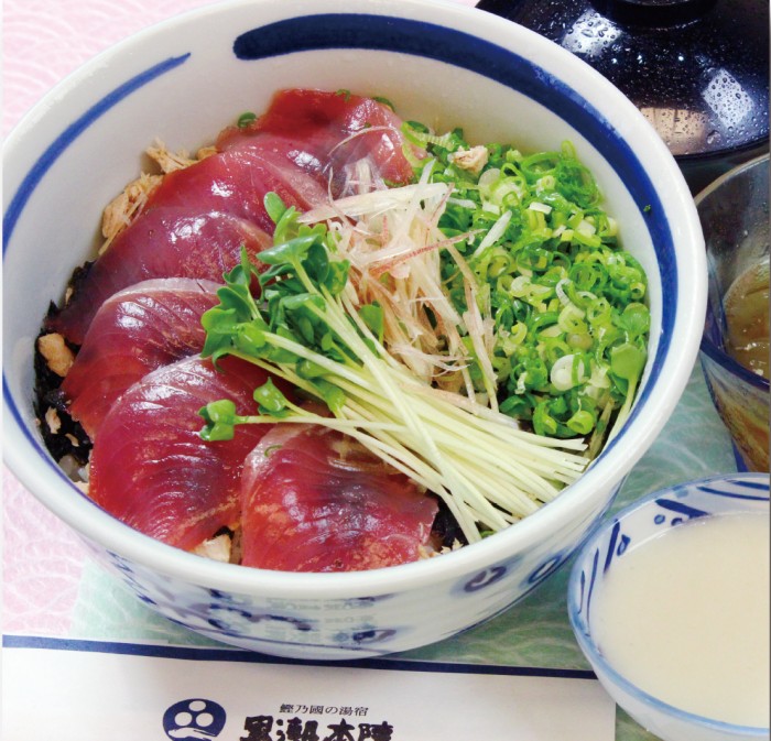 かつお丼